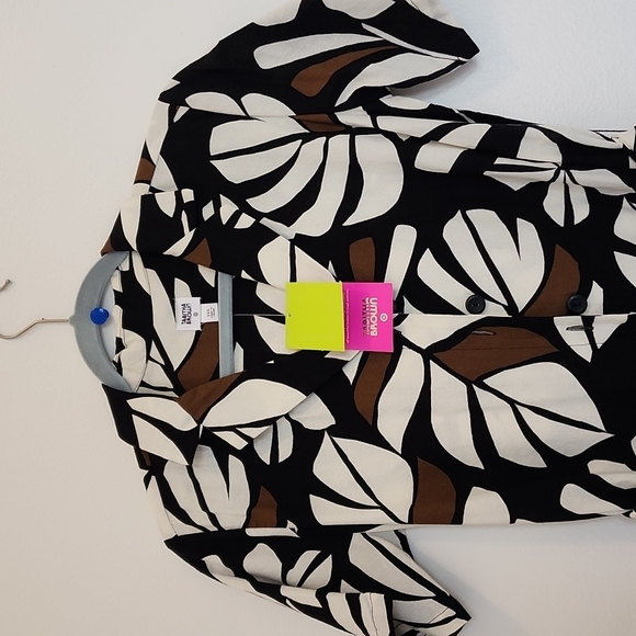 TABITHA BROWN WIDELEG JUMPSUIT ANIMAL PRINT SIZE XS/S - Picture 2 of 5